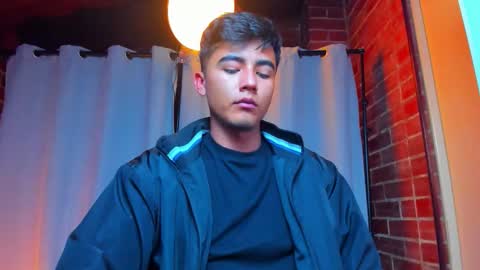 Snapshot of shawn__sanderson chatting on 6, 1, 2026 Shawn online show from 6, 1, 2026