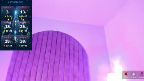 Shayla Davis  online 240 pm - 1000 pm online show from 17, 12, 2024