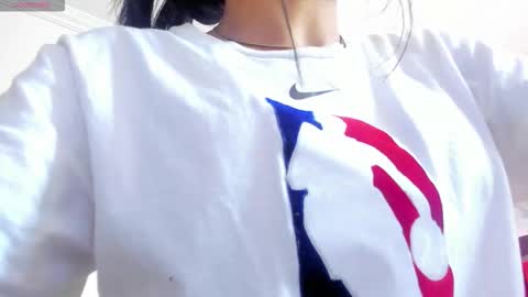 sheilly_brown online show from 4, 12, 2025