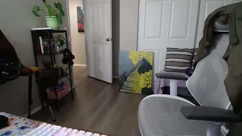 sheilyn_smith online show from 28, 10, 2025