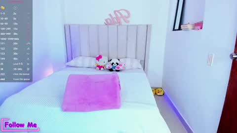 Danna   online show from 4, 3, 2025