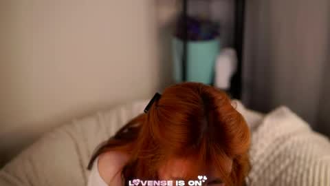 Snapshot of sheliamuyres chatting on 18, 4, 2026 Lina online show from 18, 4, 2026