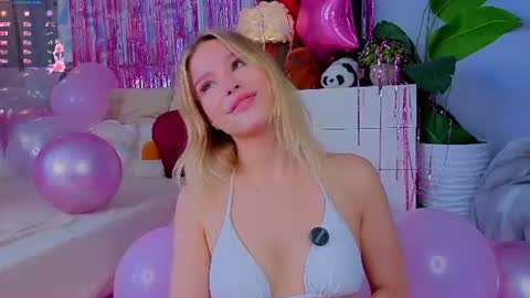 Snapshot of sheliamuyres chatting on 21, 7, 2026 Lina online show from 21, 7, 2026