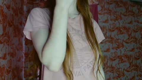 Snapshot of shelikessoymilk chatting on 27, 4, 2026 Erika online show from 27, 4, 2026