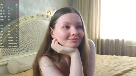 Snapshot of shelleyhayworth chatting on 4, 3, 2025 Kira online show from 4, 3, 2025