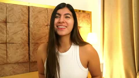 Snapshot of shelleymorell chatting on 12, 5, 2026 Transmission schedule Monday - Friday 715 am to 200 pm time Colombia online show from 12, 5, 2026