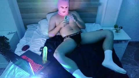 Snapshot of sheny_y chatting on 11, 5, 2026 sheny_y online show from 11, 5, 2026
