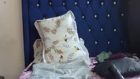 sherry_l online show from 6, 3, 2026