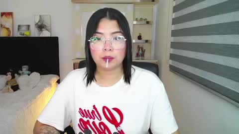 Snapshot of sheryl_stone2 chatting on 25, 2, 2025 Sheryl Stone2 online show from 25, 2, 2025