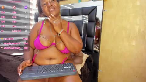 sheyla__ebony online show from 15, 4, 2026