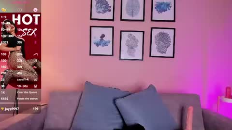 Snapshot of sheyla_hills_ chatting on 20, 6, 2026 Sheyla online show from 20, 6, 2026
