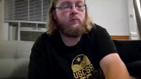 Snapshot of shifty885 chatting on 15, 9, 2025 shifty885 online show from 15, 9, 2025