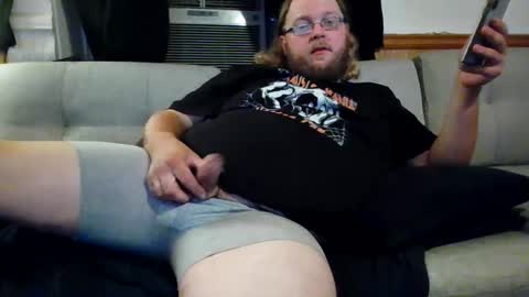 Snapshot of shifty885 chatting on 8, 10, 2025 shifty885 online show from 8, 10, 2025