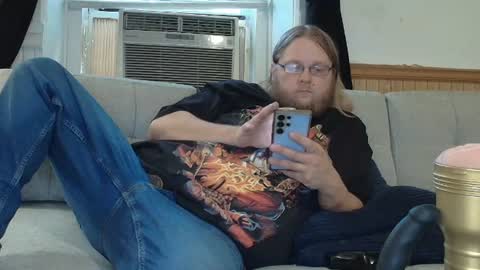 Snapshot of shifty885 chatting on 16, 6, 2026 shifty885 online show from 16, 6, 2026