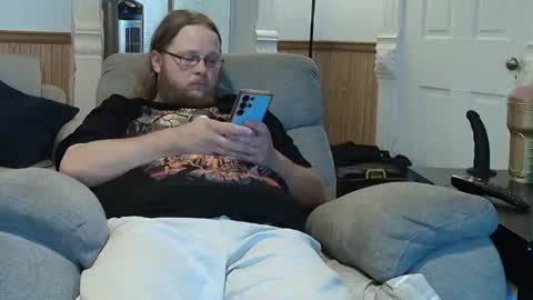 Snapshot of shifty885 chatting on 3, 7, 2026 shifty885 online show from 3, 7, 2026