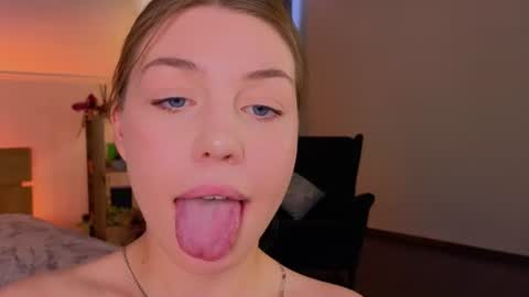 Abby online show from 25, 6, 2026