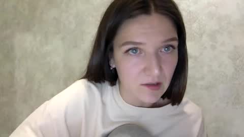 Jesica online show from 8, 4, 2026