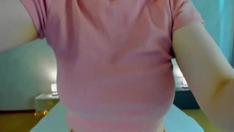 Snapshot of shiny_lisss chatting on 9, 5, 2026 Lisa online show from 9, 5, 2026