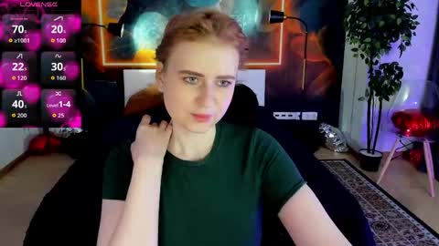 Snapshot of shiny_lisss chatting on 19, 5, 2026 Lisa online show from 19, 5, 2026