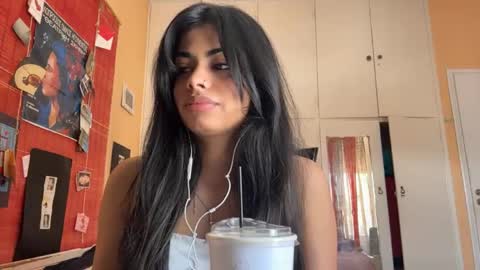 Karin online show from 29, 4, 2026