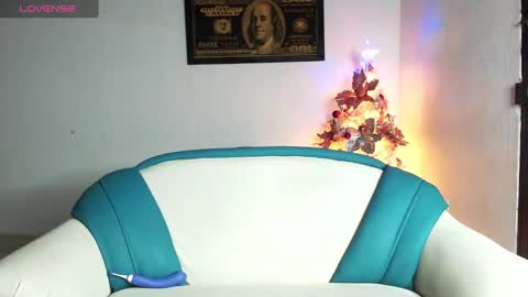 shirleyeduard online show from 4, 12, 2024