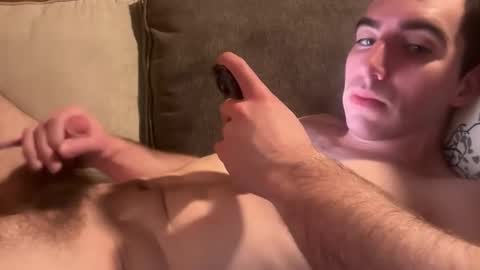 Snapshot of shirtlesshunk15 chatting on 23, 2, 2026 shirtlesshunk15 online show from 23, 2, 2026