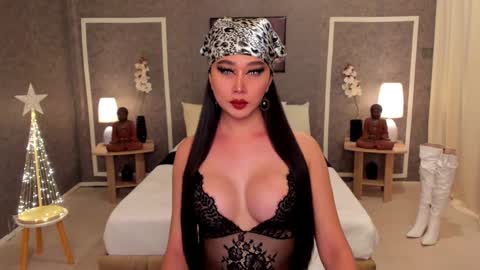 WET AND WILD YHANNA online show from 8, 12, 2024