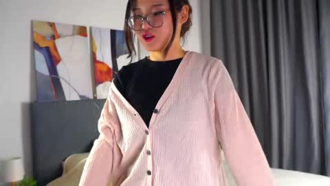 Naomi online show from 11, 4, 2026