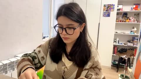 Marie online show from 11, 4, 2026