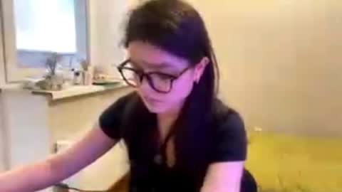 Snapshot of shontagrabowski chatting on 4, 6, 2026 Marie online show from 4, 6, 2026
