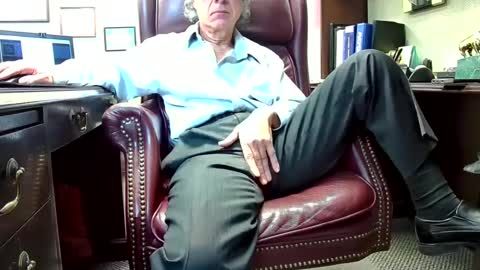 nikolas send dm for an appointment online show from 25, 2, 2025