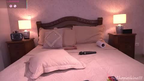 Sophie online show from 21, 11, 2025