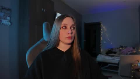 Snapshot of shorty_di chatting on 21, 1, 2025 Diana online show from 21, 1, 2025