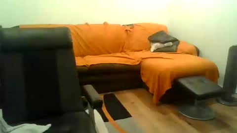 showherenow online show from 4, 2, 2026