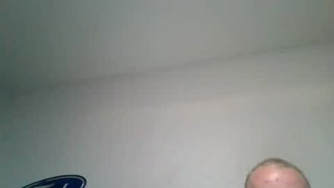 Snapshot of showuthed chatting on 9, 8, 2026 showuthed online show from 9, 8, 2026