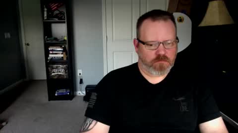 shughes740 online show from 15, 4, 2026