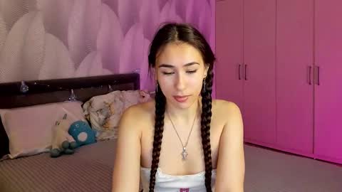 Snapshot of shy_bambiii chatting on 8, 12, 2024 Mika online show from 8, 12, 2024