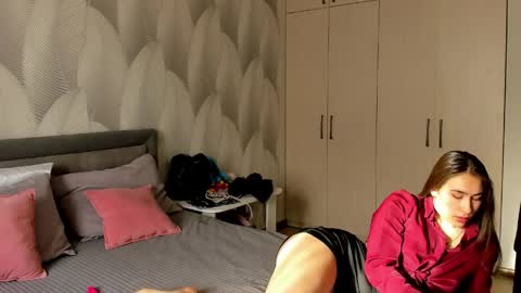 Mika online show from 5, 4, 2026