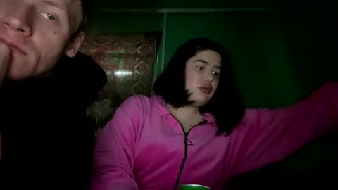 shy_couple_cute online show from 14, 2, 2025