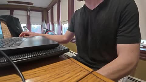 shy guy spc online show from 27, 3, 2026