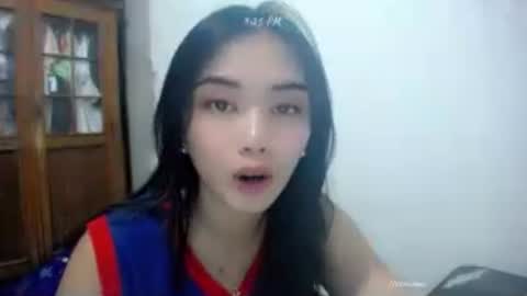 Snapshot of shy_innocent_girl chatting on 1, 7, 2026 shy_innocent_girl online show from 1, 7, 2026