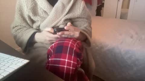 Snapshot of shyboy0533 chatting on 31, 10, 2025 shyboy0533 online show from 31, 10, 2025