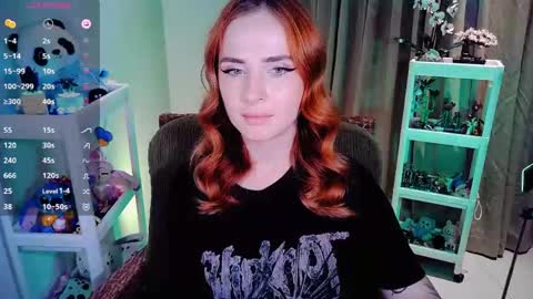 Snapshot of shyfoxxxy chatting on 23, 4, 2026 Effie online show from 23, 4, 2026