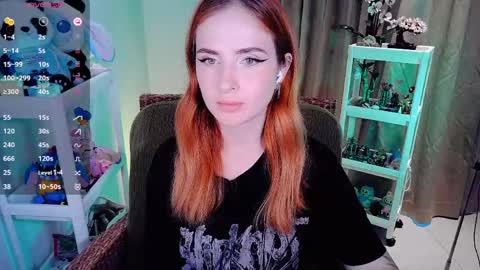 Snapshot of shyfoxxxy chatting on 7, 5, 2026 Effie online show from 7, 5, 2026
