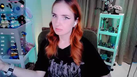 Snapshot of shyfoxxxy chatting on 15, 5, 2026 Effie online show from 15, 5, 2026