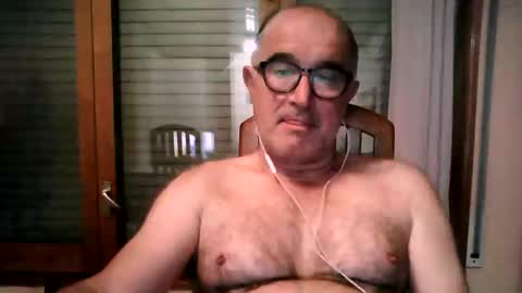 Snapshot of shymmy10 chatting on 6, 6, 2026 shymmy10 online show from 6, 6, 2026
