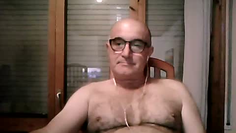 Snapshot of shymmy10 chatting on 9, 8, 2026 shymmy10 online show from 9, 8, 2026