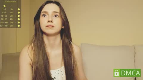 Snapshot of shypeachmaru chatting on 25, 5, 2026 Mary online show from 25, 5, 2026
