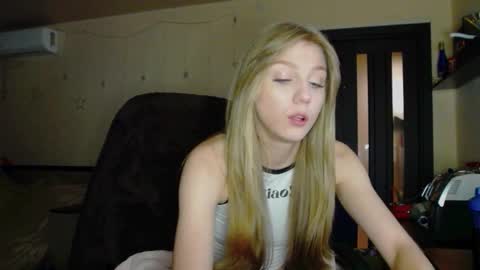 Snapshot of sia_events chatting on 4, 2, 2026 Anastasia online show from 4, 2, 2026