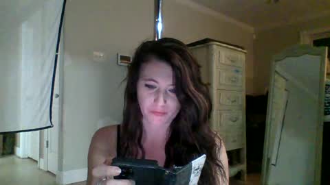 Snapshot of sicilianbeautyandthebeast chatting on 28, 5, 2026 Booty theBEAST online show from 28, 5, 2026